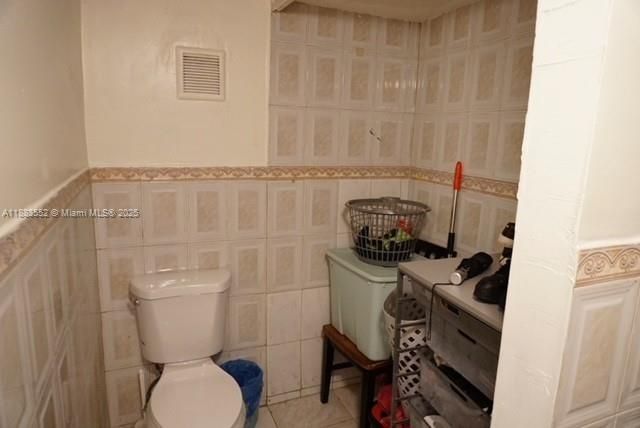 10661 SW 108th Ave 3B, Miami, FL 33176