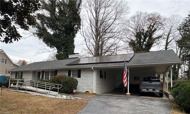 5441 Belle Avenue, Winston-salem, NC 27105