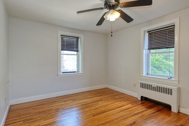 31 Chestnut St 2, Worcester, MA 01609
