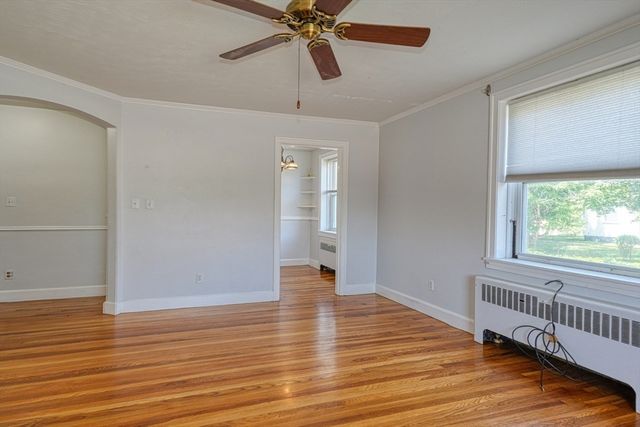31 Chestnut St 2, Worcester, MA 01609