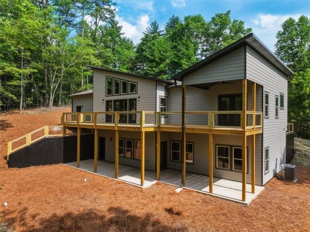 257 Gallery Court, Ellijay, GA 30540