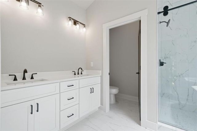 257 Gallery Court, Ellijay, GA 30540