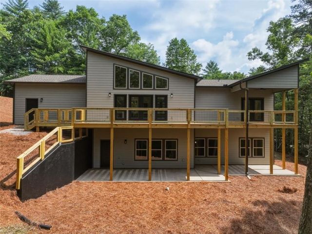 257 Gallery Court, Ellijay, GA 30540