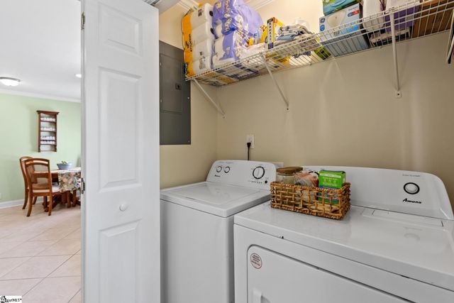 204 S Holland Street, Clinton, SC 29325