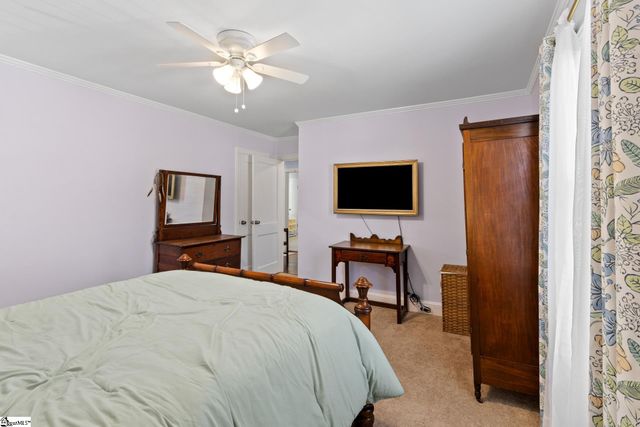 204 S Holland Street, Clinton, SC 29325