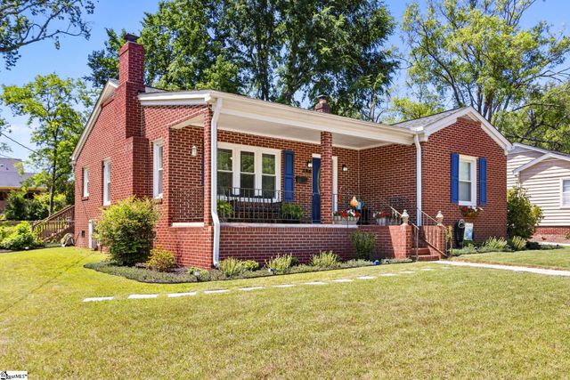 204 S Holland Street, Clinton, SC 29325