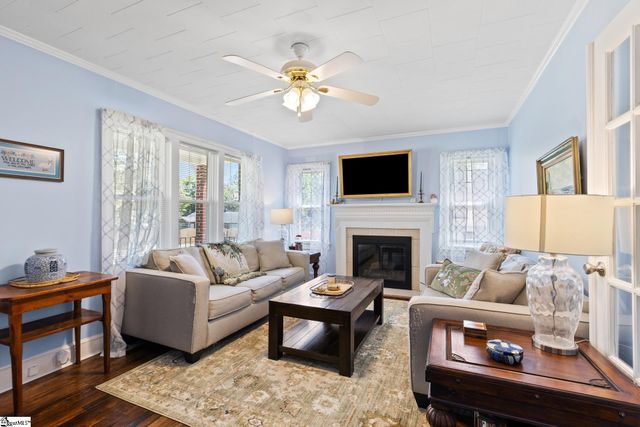 204 S Holland Street, Clinton, SC 29325