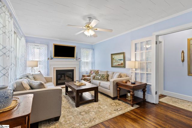 204 S Holland Street, Clinton, SC 29325