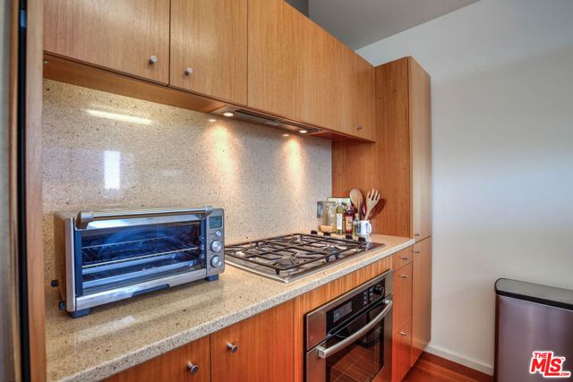 1155 S GRAND Avenue 707, Los Angeles, CA 90015