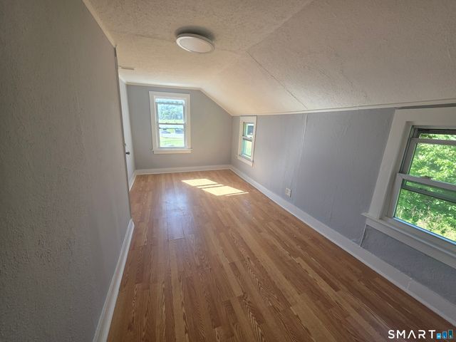 59 Victor Street, Hamden, CT 06514
