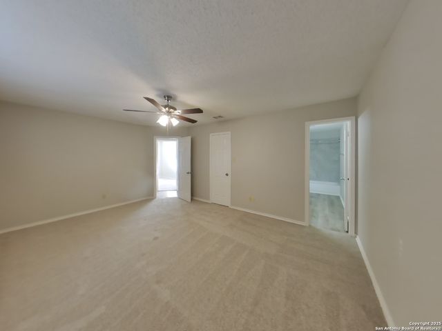 8230 Longhorn Ridge, Converse, TX 78109