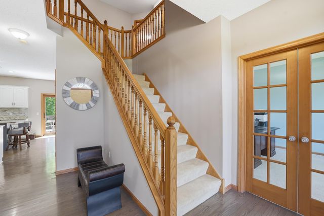 3774 Oxford Drive, Woodbury, MN 55125