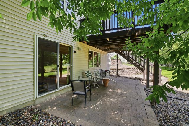 3774 Oxford Drive, Woodbury, MN 55125