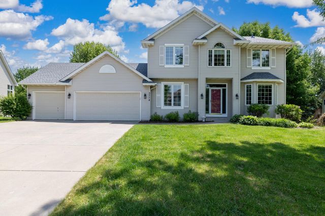 3774 Oxford Drive, Woodbury, MN 55125
