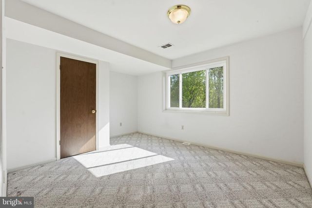 15901 OLD COLUMBIA PIKE, Burtonsville, MD 20866