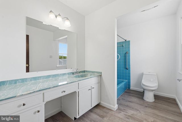 15901 OLD COLUMBIA PIKE, Burtonsville, MD 20866
