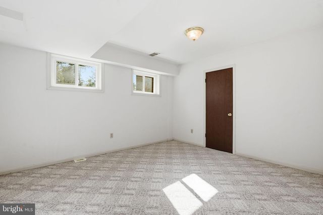 15901 OLD COLUMBIA PIKE, Burtonsville, MD 20866