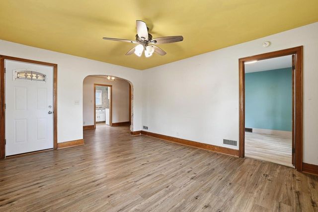 451 N 9TH AVENUE, Wisconsin Rapids, WI 54494