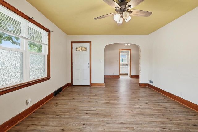 451 N 9TH AVENUE, Wisconsin Rapids, WI 54494