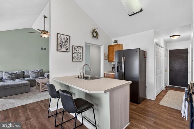 154 SUGARBERRY DR, New Castle, DE 19720