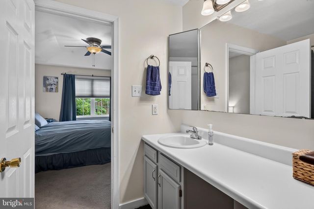 154 SUGARBERRY DR, New Castle, DE 19720