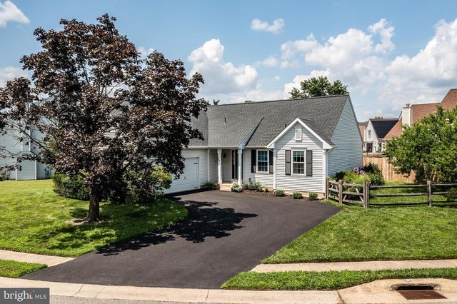 154 SUGARBERRY DR, New Castle, DE 19720