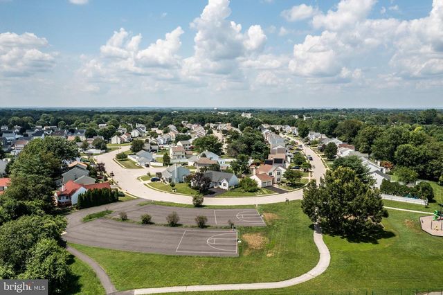 154 SUGARBERRY DR, New Castle, DE 19720