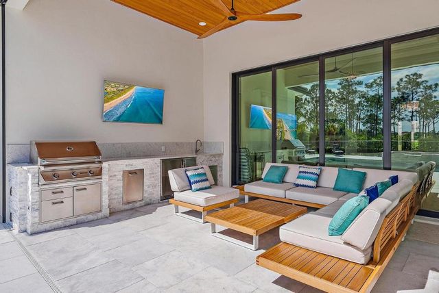 20063 SE Gallberry Drive, Jupiter, FL 33458