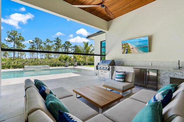 20063 SE Gallberry Drive, Jupiter, FL 33458