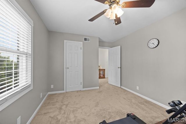711 Riverview Drive, Alton, IL 62002