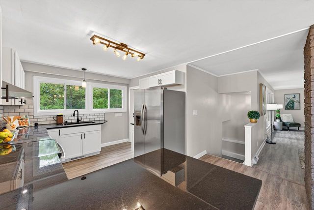 1775 Falls ROAD, Grafton, WI 53024