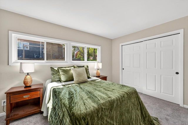1775 Falls ROAD, Grafton, WI 53024