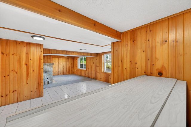 1775 Falls ROAD, Grafton, WI 53024