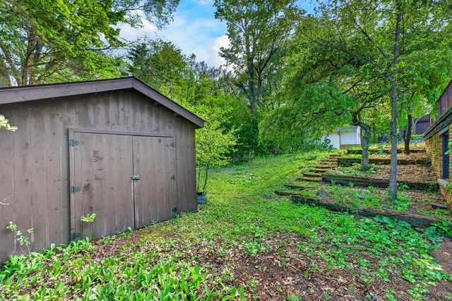 1775 Falls ROAD, Grafton, WI 53024