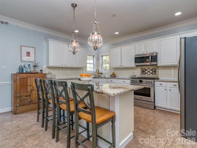 4651 Glasgow Court, Gastonia, NC 28056