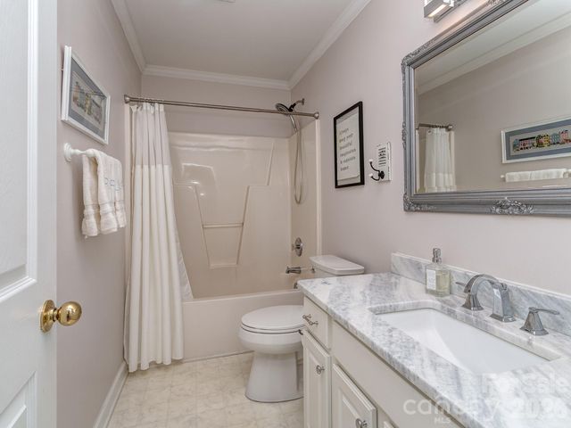 4651 Glasgow Court, Gastonia, NC 28056