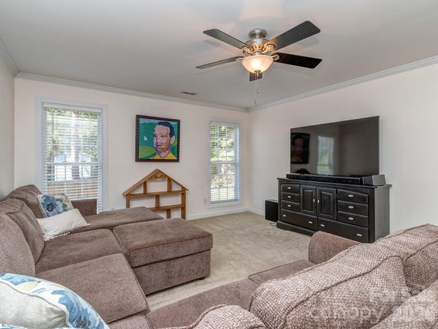 4651 Glasgow Court, Gastonia, NC 28056