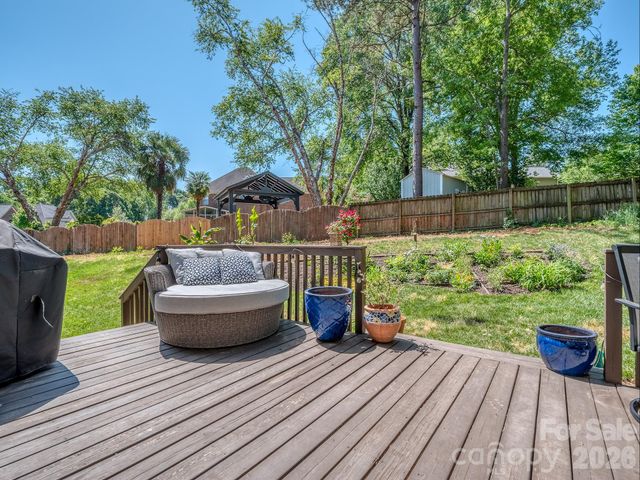 4651 Glasgow Court, Gastonia, NC 28056