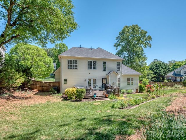 4651 Glasgow Court, Gastonia, NC 28056