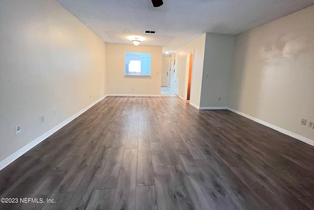 85 DEBARRY Avenue 1071, Orange Park, FL 32073