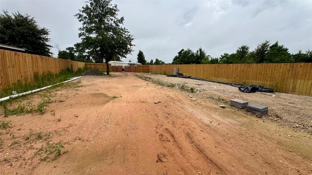 836 Road 5605, Cleveland, TX 77327