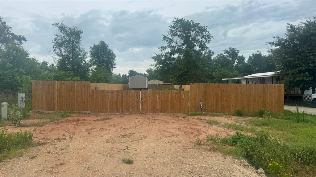 836 Road 5605, Cleveland, TX 77327
