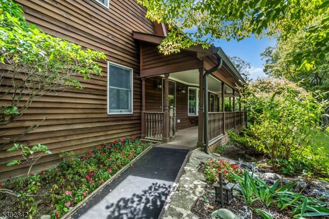 30 Sunset Rd, Rockaway Twp., NJ 07435