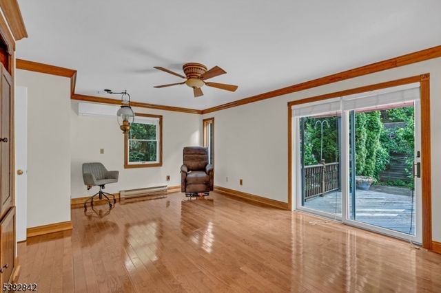 30 Sunset Rd, Rockaway Twp., NJ 07435