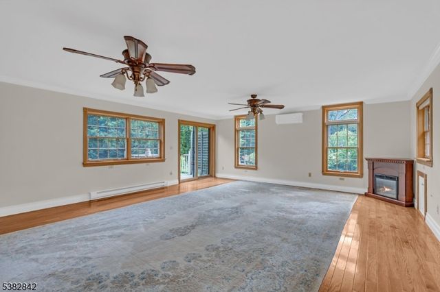 30 Sunset Rd, Rockaway Twp., NJ 07435