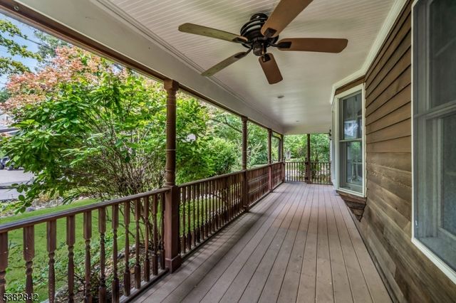 30 Sunset Rd, Rockaway Twp., NJ 07435