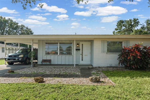 2952 SEQUOIA LANE, Sarasota, FL 34237