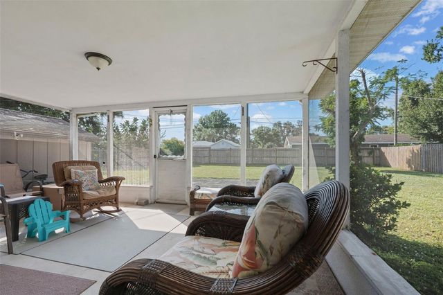 2952 SEQUOIA LANE, Sarasota, FL 34237