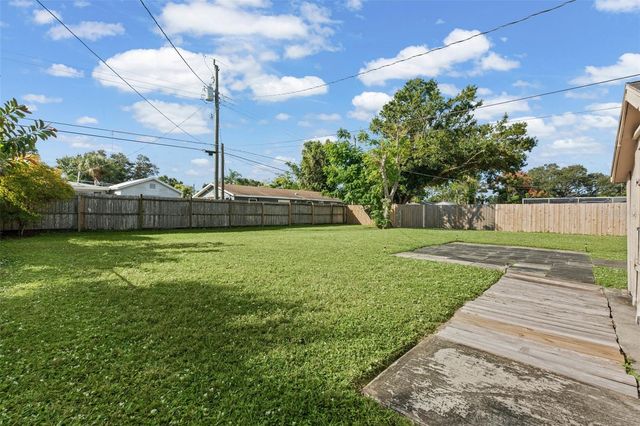 2952 SEQUOIA LANE, Sarasota, FL 34237