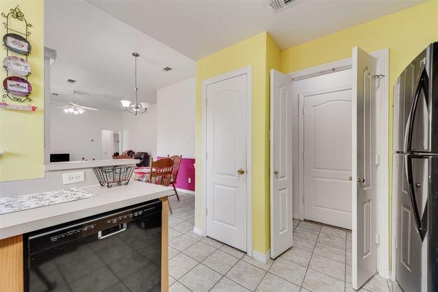 302 Newfield Street, Venus, TX 76084